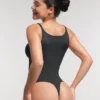 Body Laisa Tanga Seamless con Control de Abdomen y Almohadillas Removibles – Sin Aros - Negro Trasera