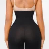 Short KIO Moldeador Seamless – Control de Abdomen y Levanta Glúteos - Negro Trasera